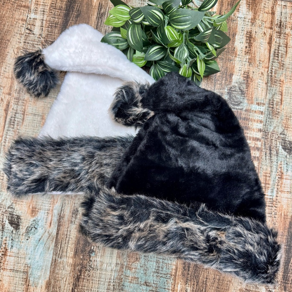 🆕 Black & White Santa Hat Bundle | #S17
